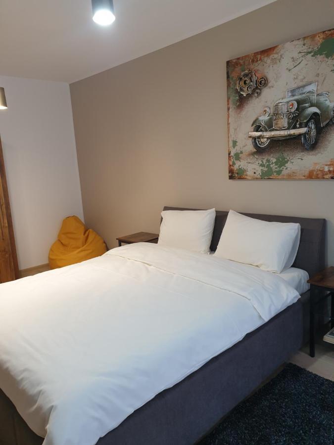 Appartement Qualis Apartament2 à Braşov Extérieur photo