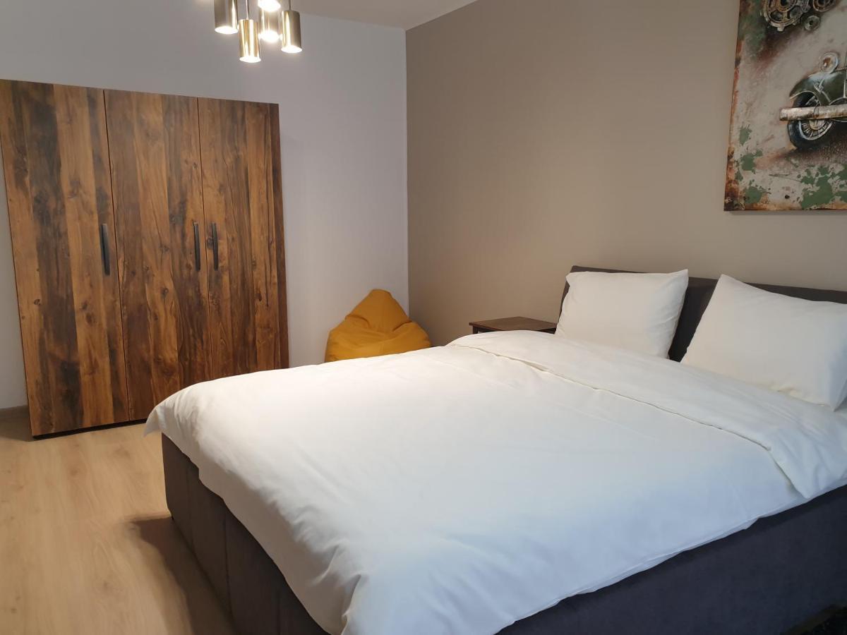 Appartement Qualis Apartament2 à Braşov Extérieur photo